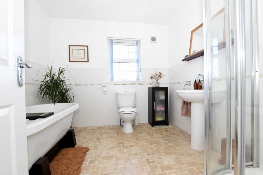 4 Laurelvale Grove