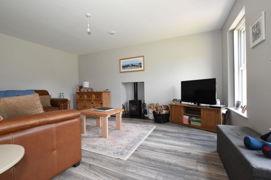 16 Glebe Close