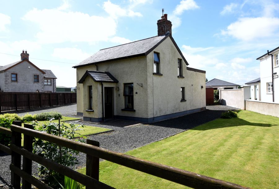 31 Hillsborough Road