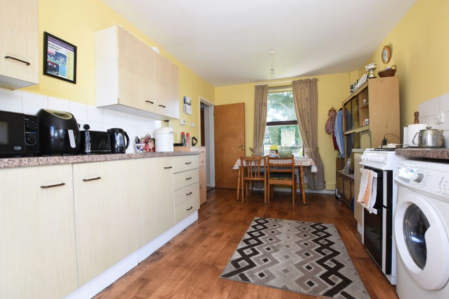 A country cottage on grounds extending to approximately 0.6 acre, 31 Hillsborough Road