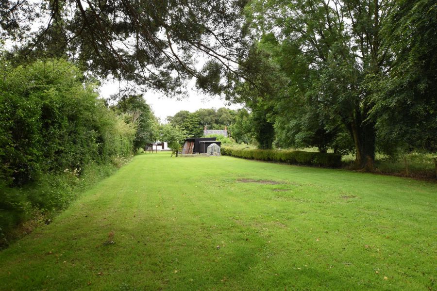 Detached country cottage with spacious gardens, 7 Glenavy Road