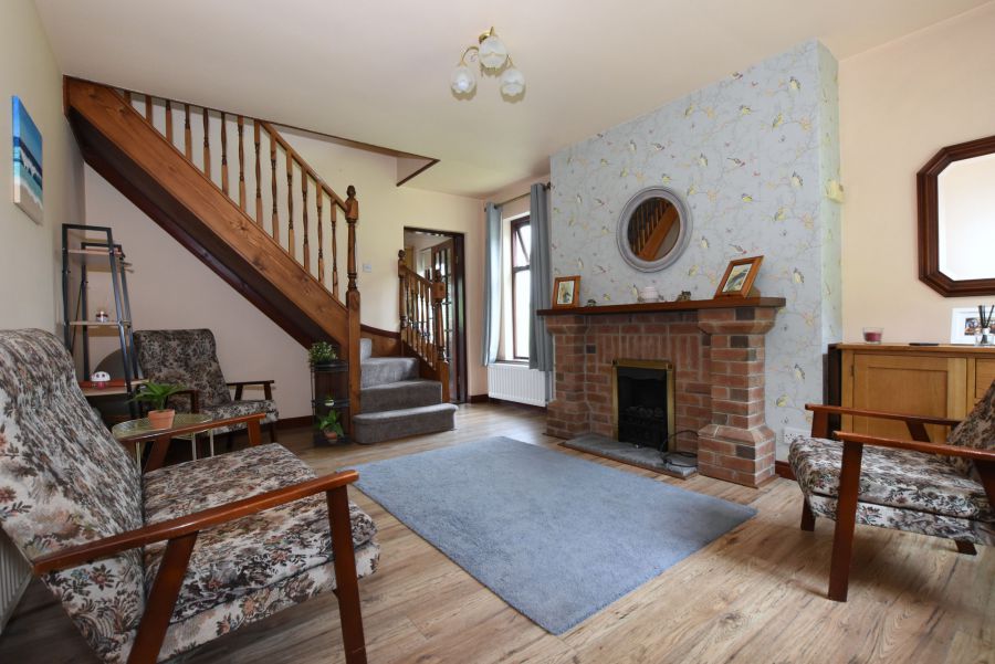 Detached country cottage with spacious gardens, 7 Glenavy Road