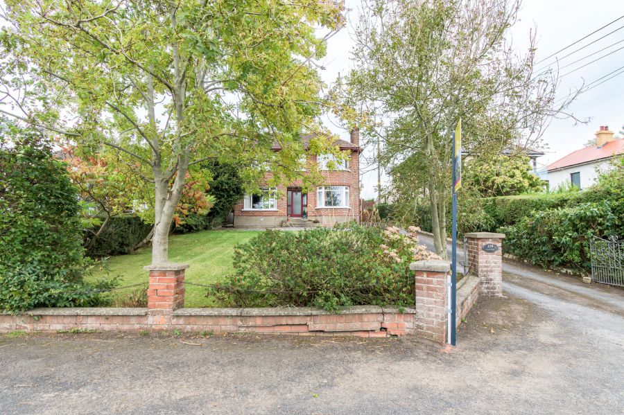 239 Ballynahinch Road