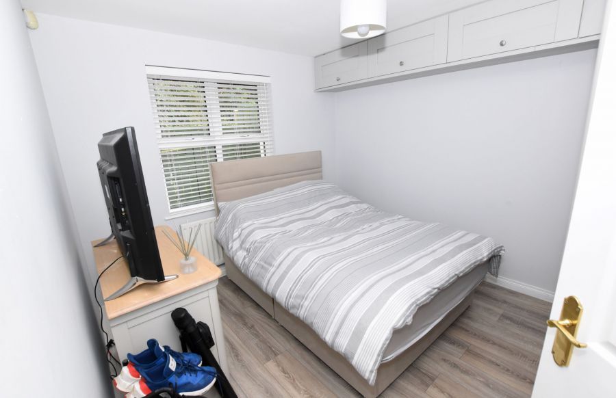 4 Rockfield Court