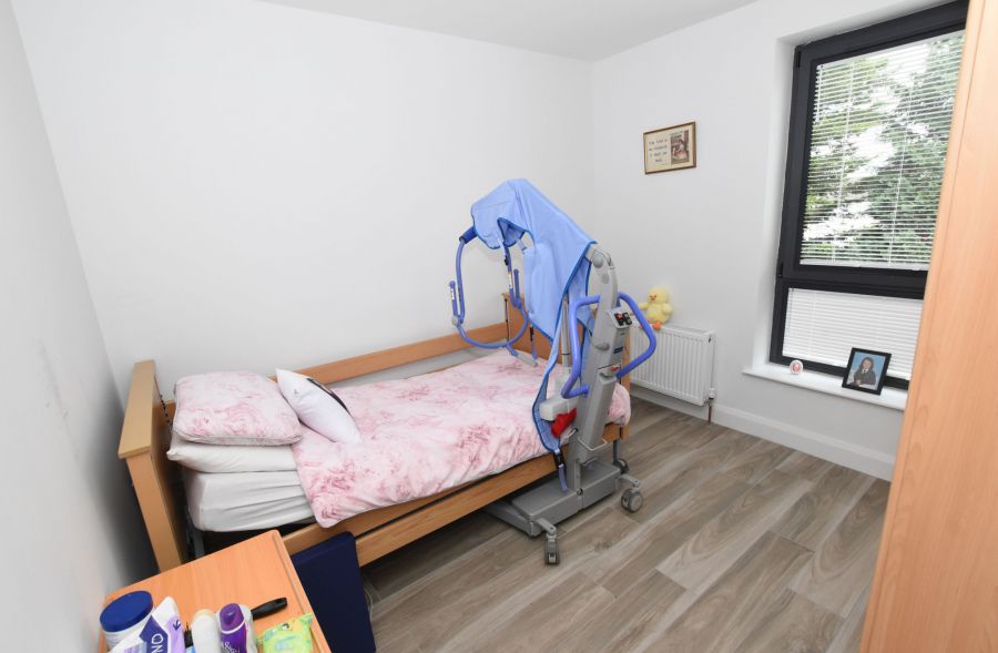 Contemporary first floor apartment, Apt 4  7 Meeting Street