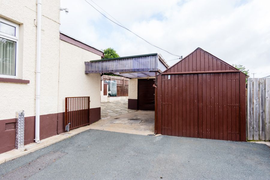 222 Dromore Road
