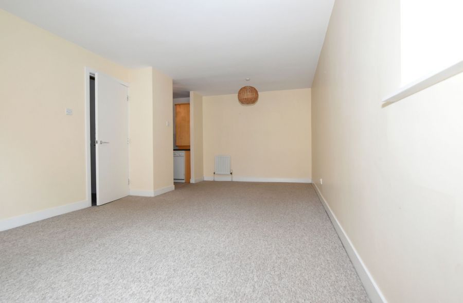 Apt 40 City Gate