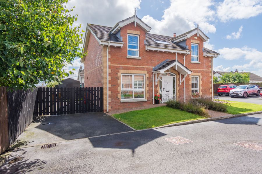 1 Maghaberry Mews, Maghaberry, BT67 0GX