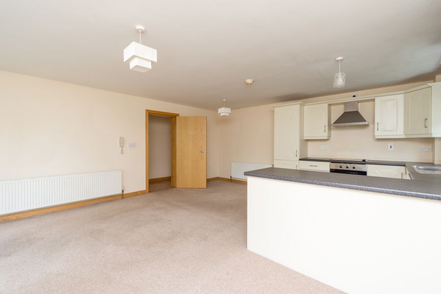 21 Village Court
