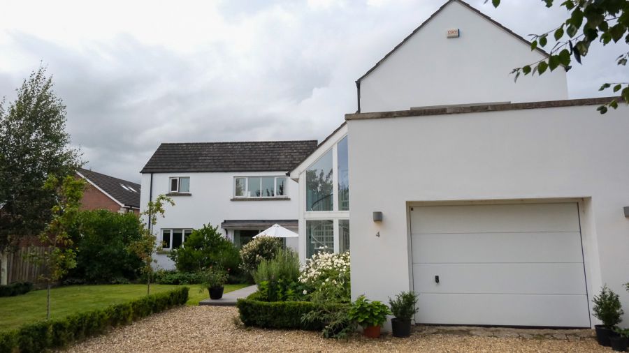 4 Farm Court