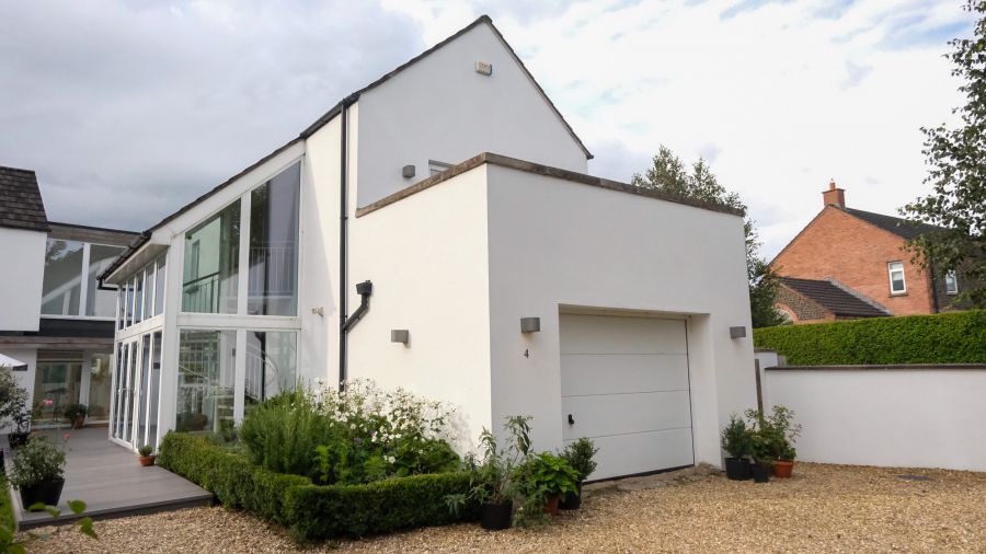 4 Farm Court