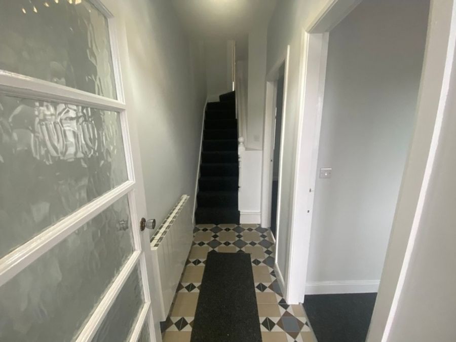 16 Holm Terrace