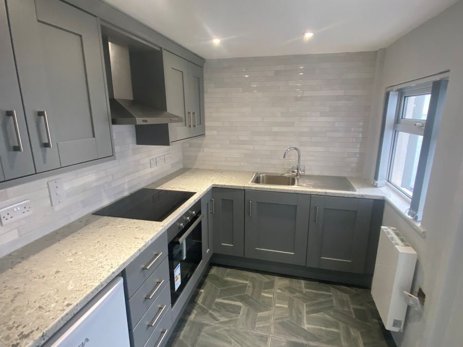 16 Holm Terrace