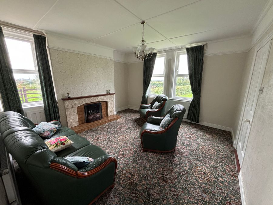 11 Tullyrusk Road