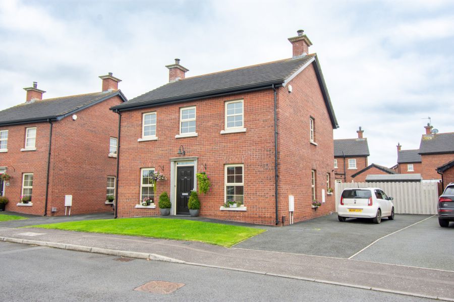 76 Ballynadrone Meadows