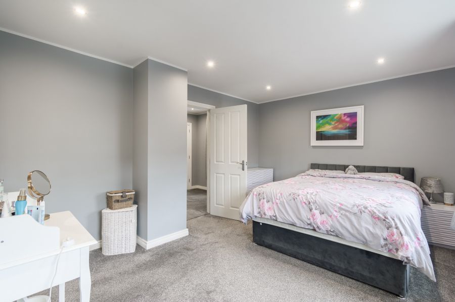 5 Kingsfort Square