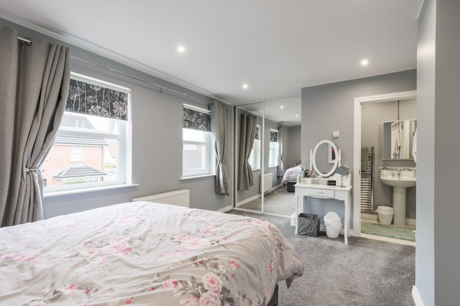 5 Kingsfort Square