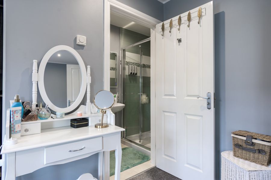 5 Kingsfort Square