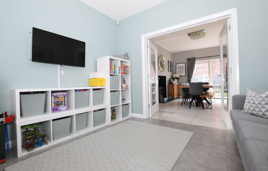 1 Wellington Park Road