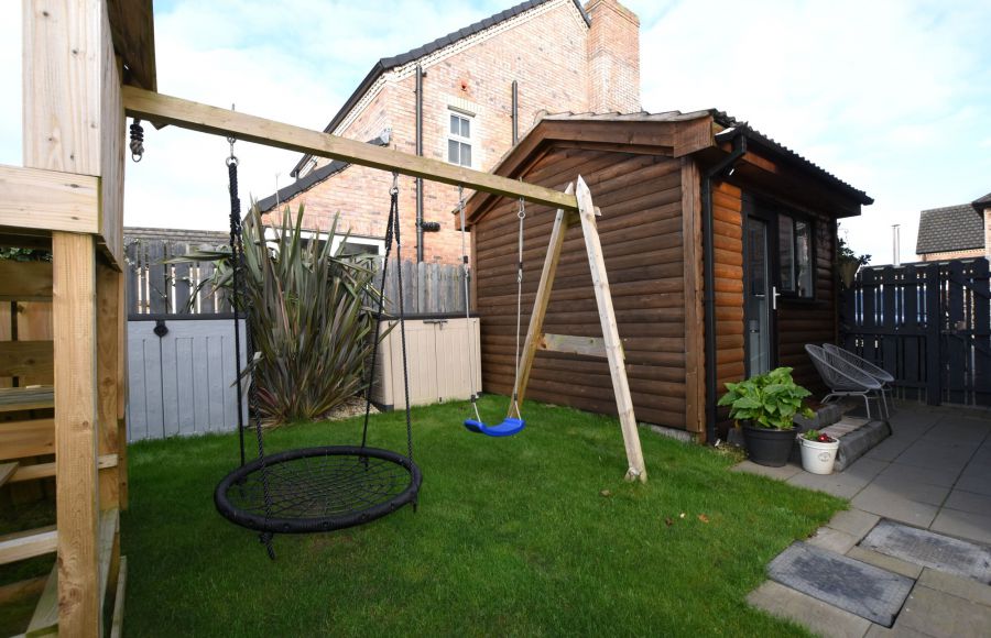 1 Wellington Park Road