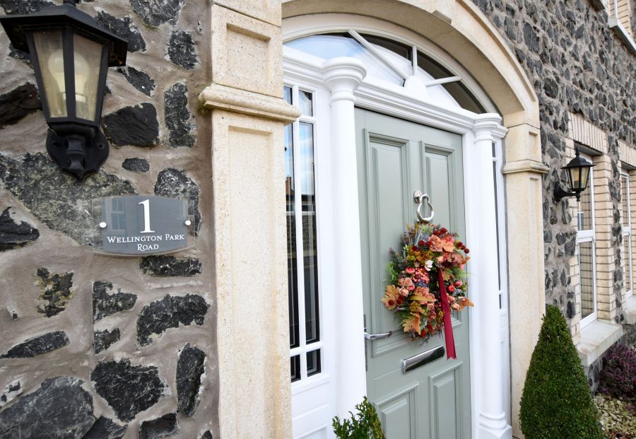 1 Wellington Park Road