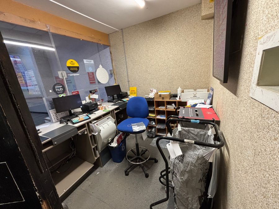 Spacious Retail Unit in a Prime Location, 2 Market Street