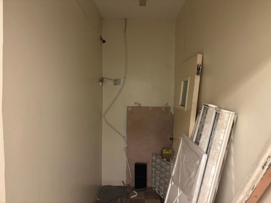 Spacious Retail Unit in a Prime Location, 2 Market Street