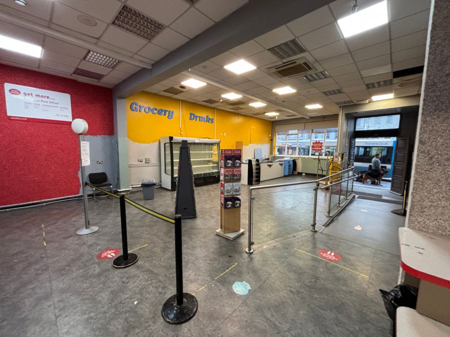 Spacious Retail Unit in a Prime Location, 2 Market Street