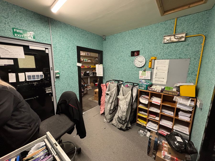 Spacious Retail Unit in a Prime Location, 2 Market Street