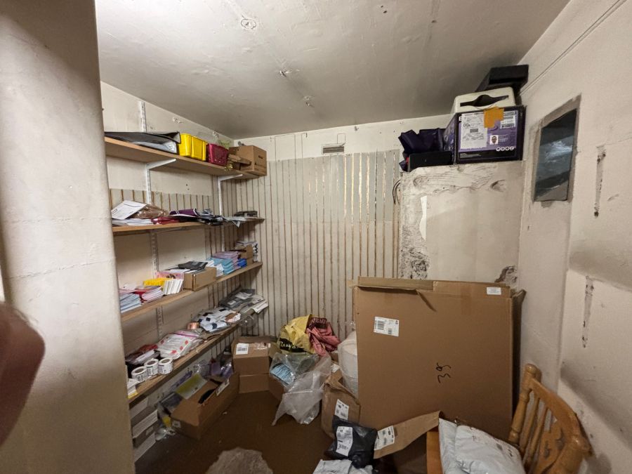 Spacious Retail Unit in a Prime Location, 2 Market Street