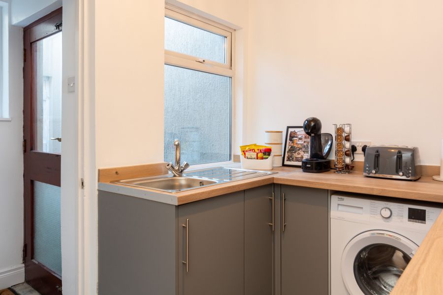 (Full Turnkey House) 46 Boyd Street