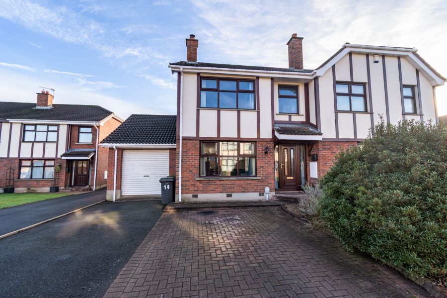 14 Hermitage, Hillsborough, BT26 6RJ