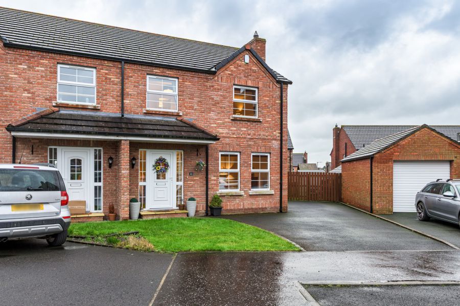 41 Wellington Park Drive