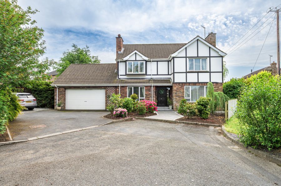 9 Sandhill Court