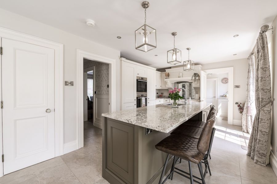 9 Sandhill Court