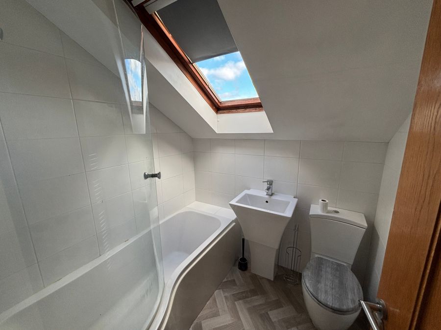 6 Carrick Drive Mews