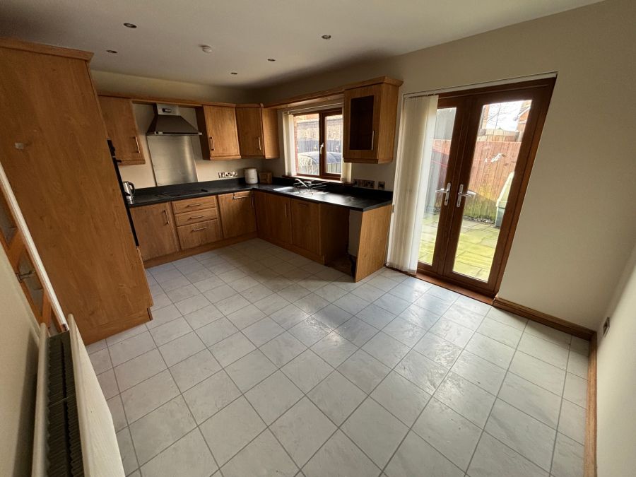 6 Carrick Drive Mews