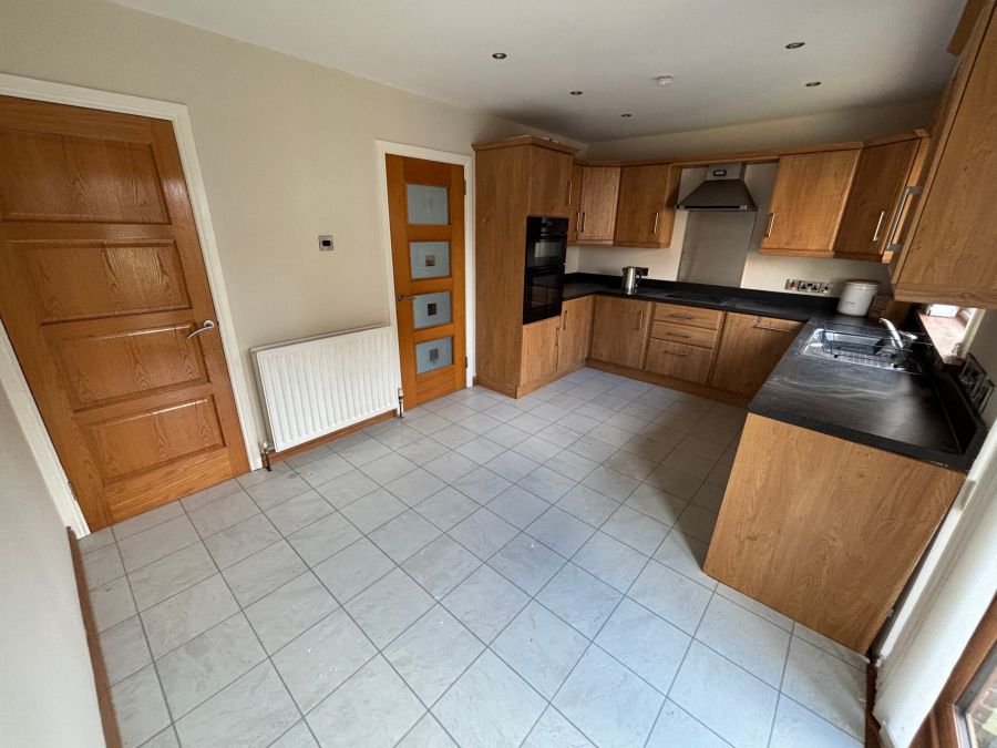 6 Carrick Drive Mews