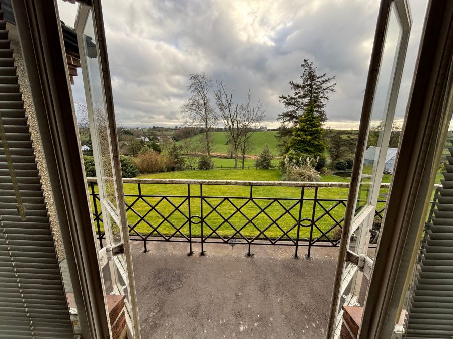 117 Hillsborough Road