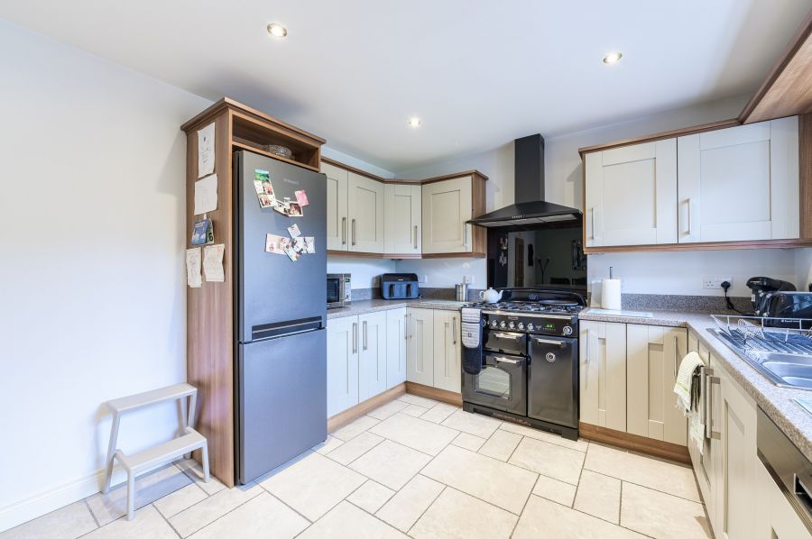 14 Mornington Avenue