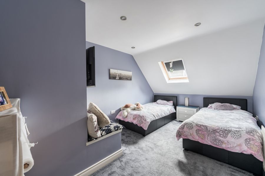 14 Mornington Avenue