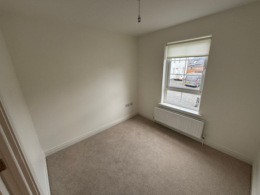 7 Broomhill Courtyard