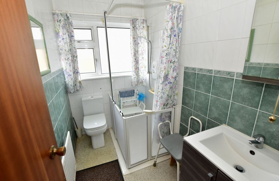 5 Innisfayle Park