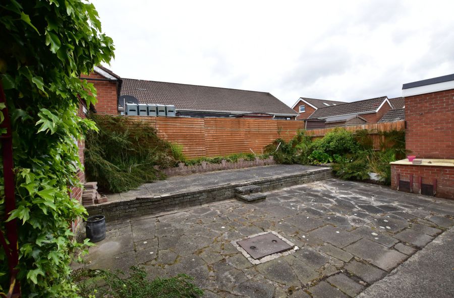 5 Innisfayle Park