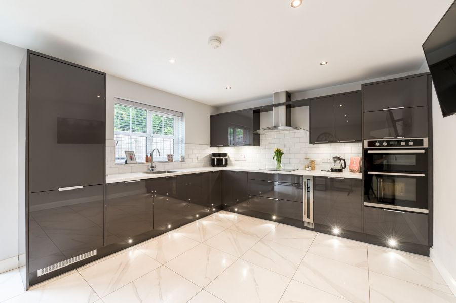 1 Limestone Meadows Crescent