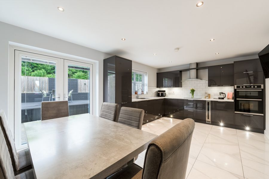 1 Limestone Meadows Crescent