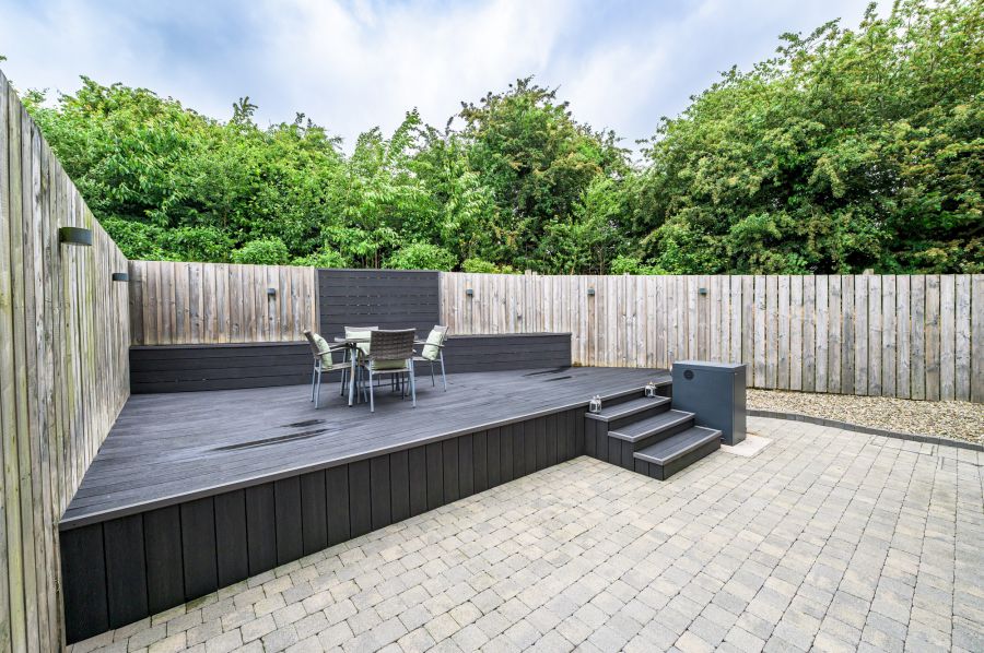 1 Limestone Meadows Crescent