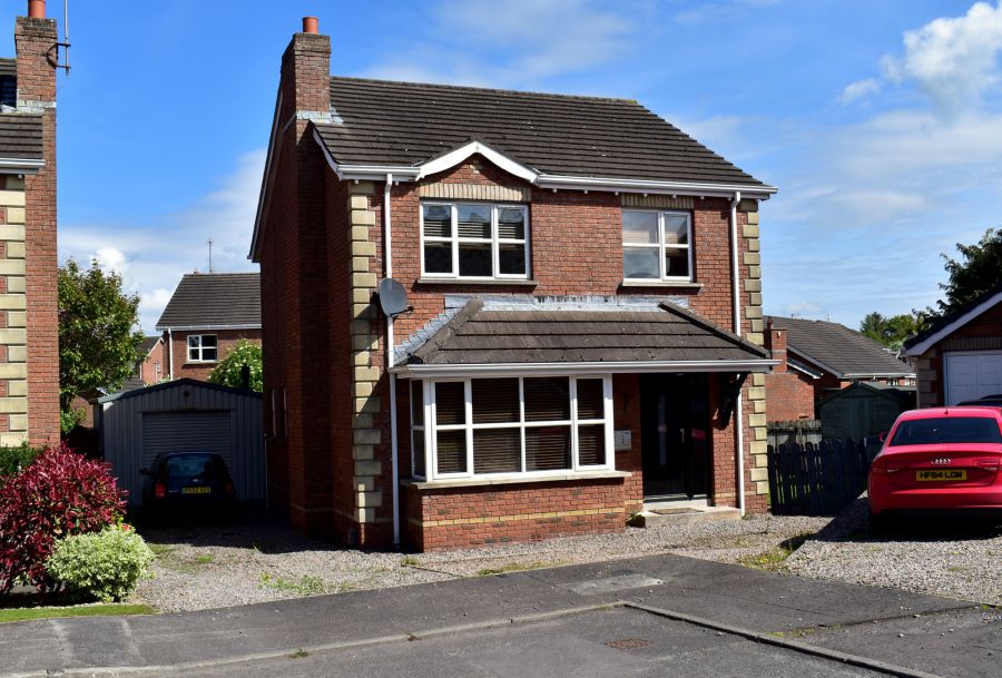 5 Cottage Avenue, Dollingstown, BT67 9NL