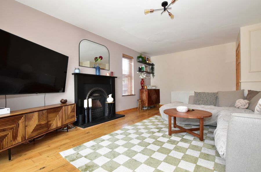 5 Cottage Avenue