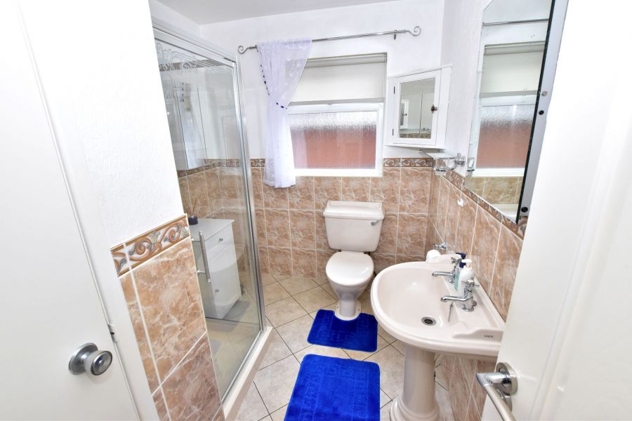 24 Beechwood Gardens